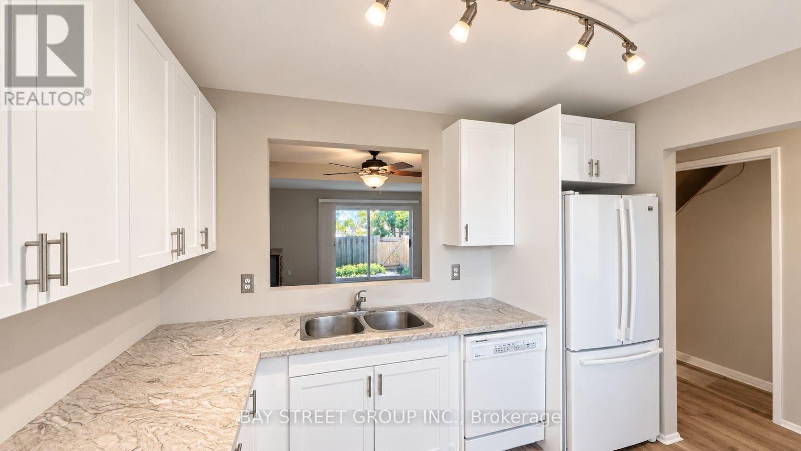 43 - 302 Vine Street, St. Catharines, Ontario  L2M 7M6 - Photo 5 - X14102444