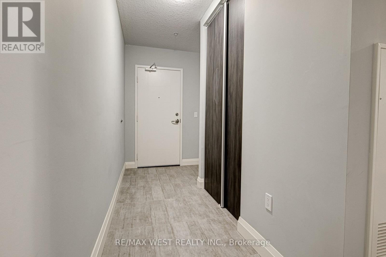 215 - 318 Spruce Street, Waterloo, Ontario  N2L 0E9 - Photo 4 - X14102456