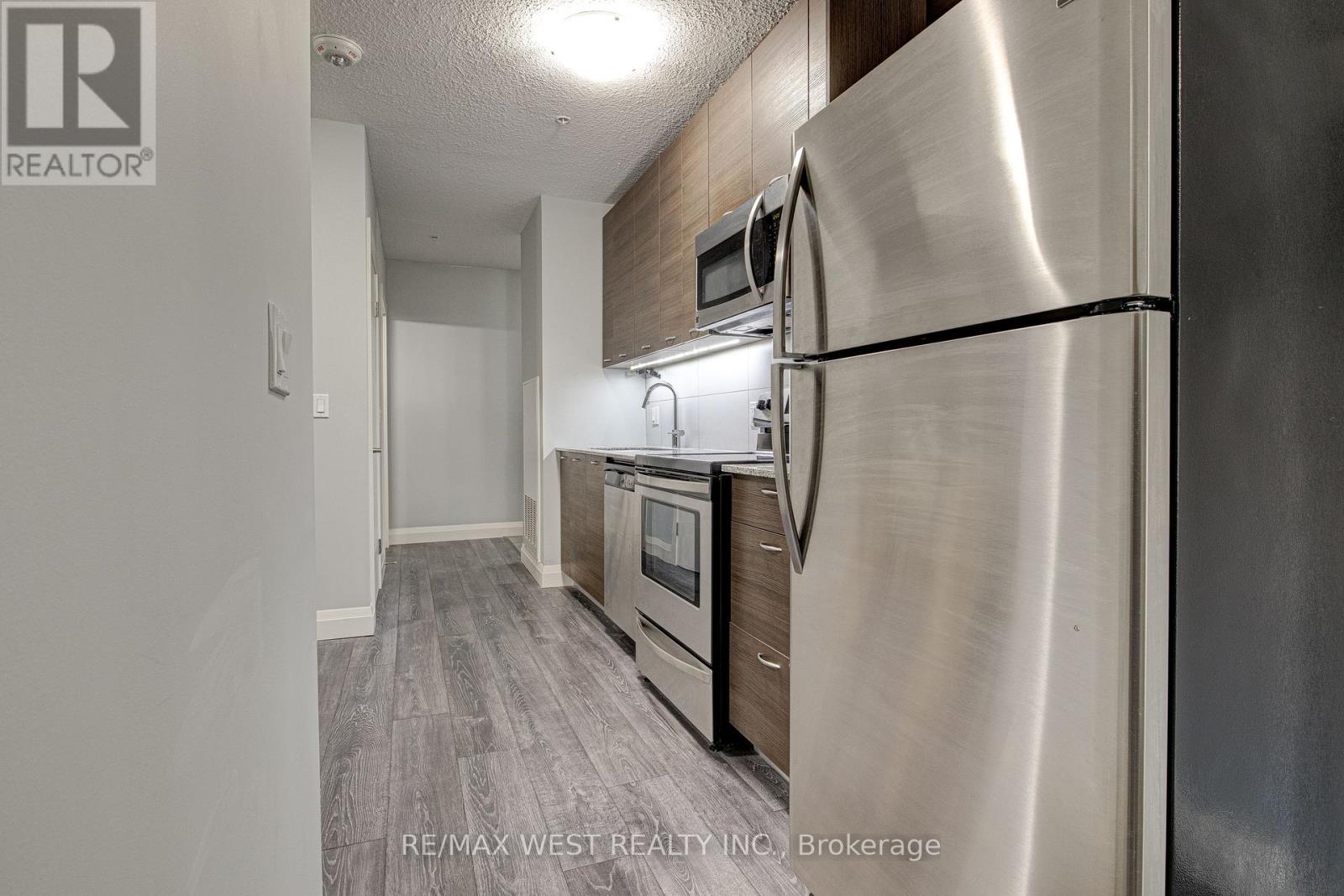 215 - 318 Spruce Street, Waterloo, Ontario  N2L 0E9 - Photo 8 - X14102456