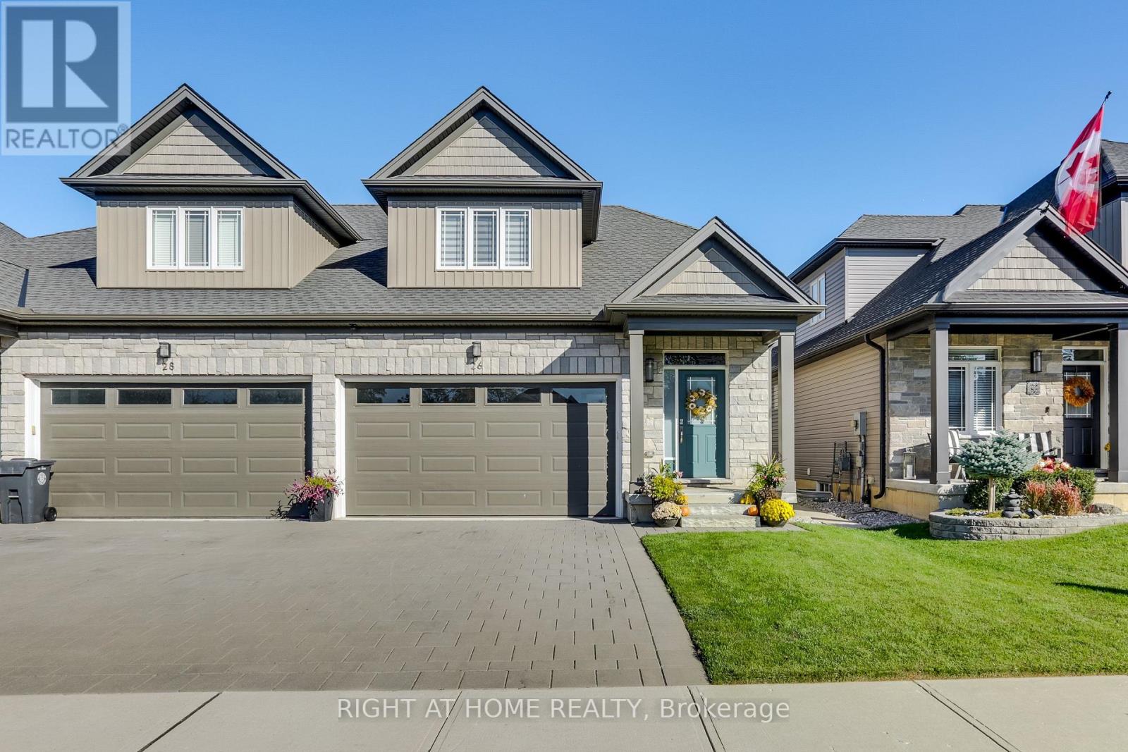 26 COMPASS TRAIL, Central Elgin, Ontario