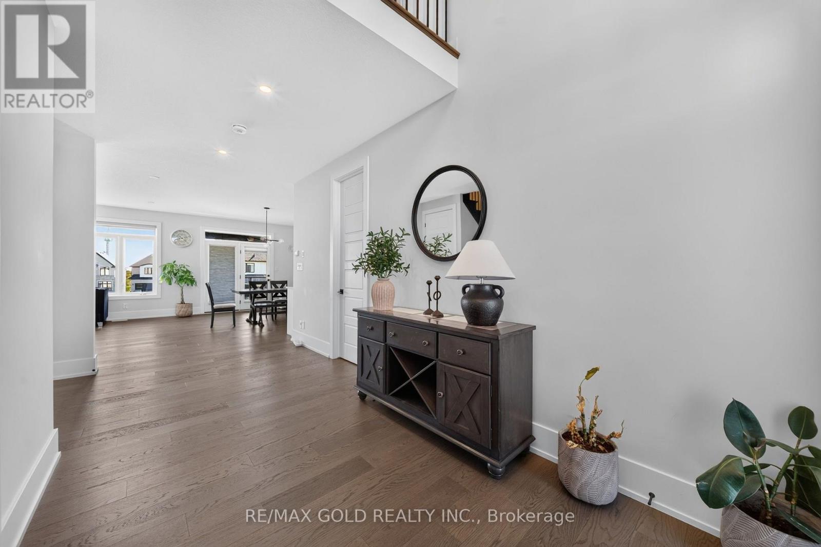 1867 Fountain Grass Drive, London South, Ontario  N6K 0K6 - Photo 6 - X14100190