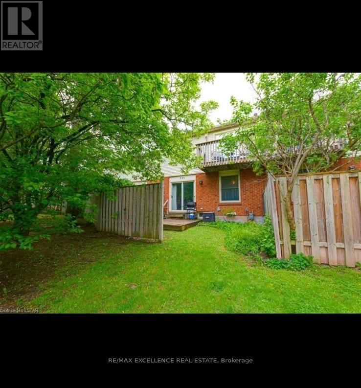 328 Wilkins Street, London South, Ontario  N6C 5B2 - Photo 9 - X14095690