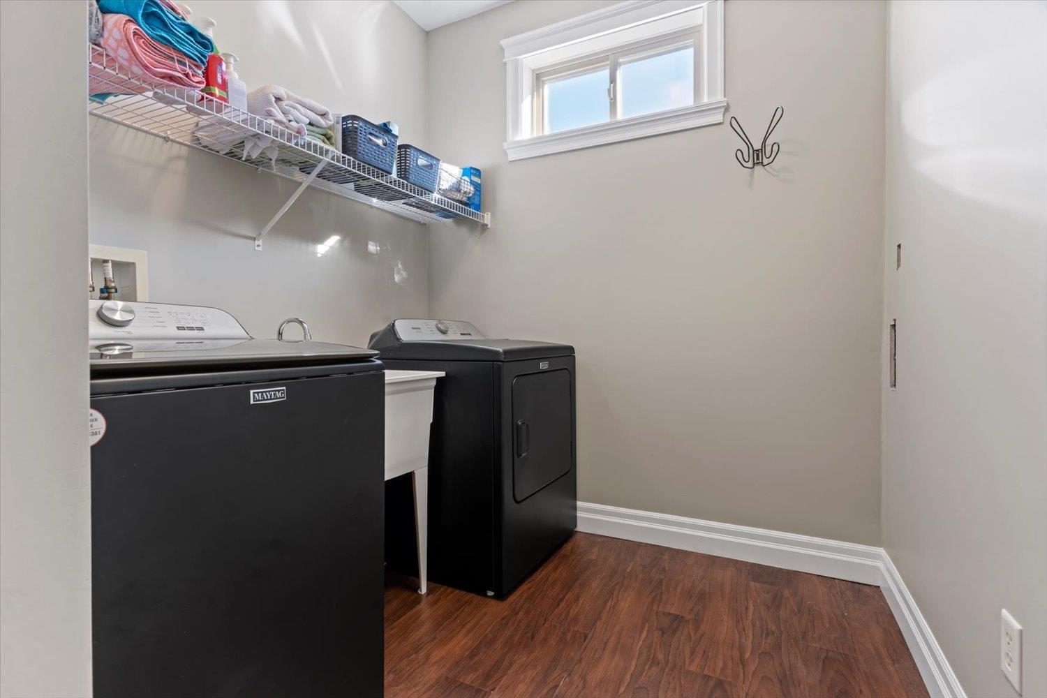 6898 CHEAM AVENUE|Agassiz