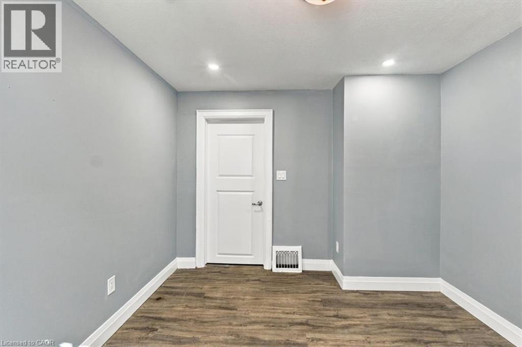 82 Norfolk Avenue, Cambridge, Ontario  N1R 3T9 - Photo 8 - 40866108