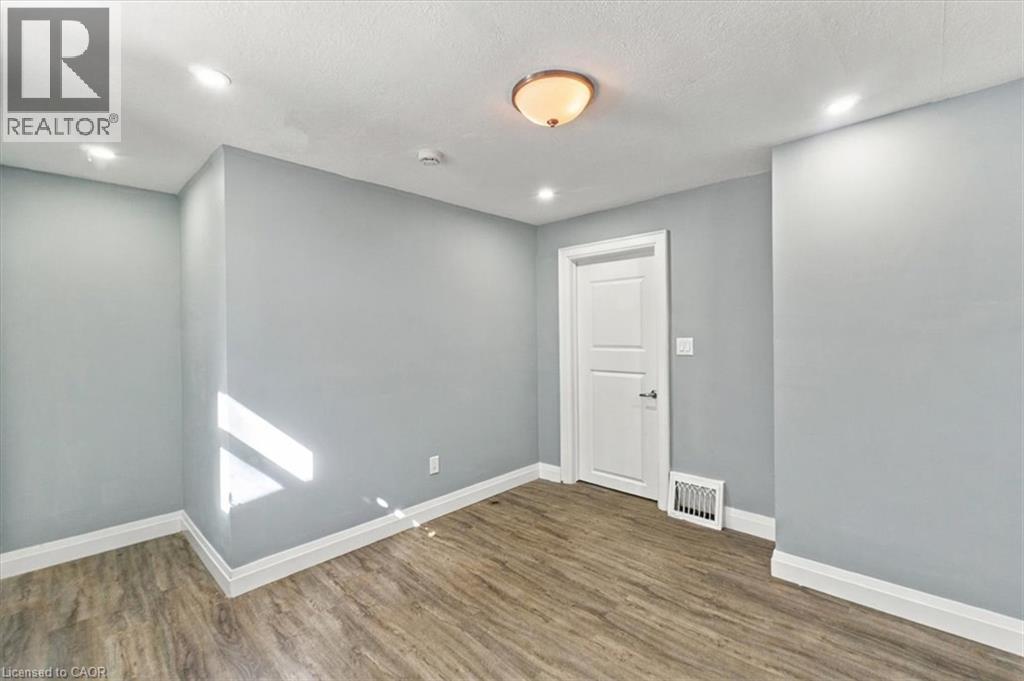 82 Norfolk Avenue, Cambridge, Ontario  N1R 3T9 - Photo 12 - 40866108