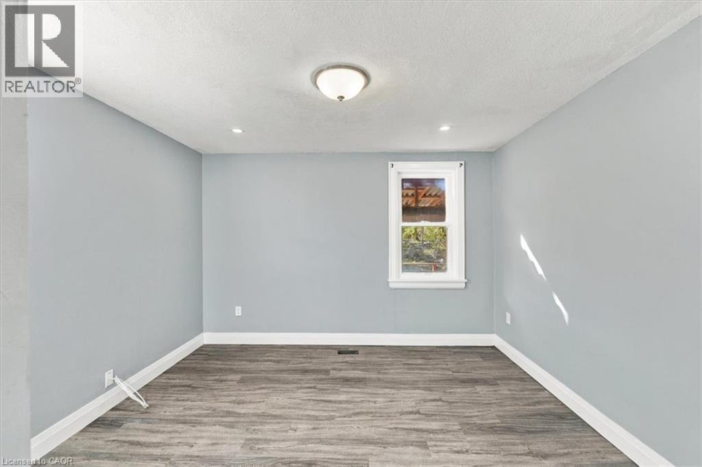 82 Norfolk Avenue, Cambridge, Ontario  N1R 3T9 - Photo 9 - 40866108