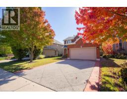 7 FALCONRIDGE Drive, Hamilton, Ontario