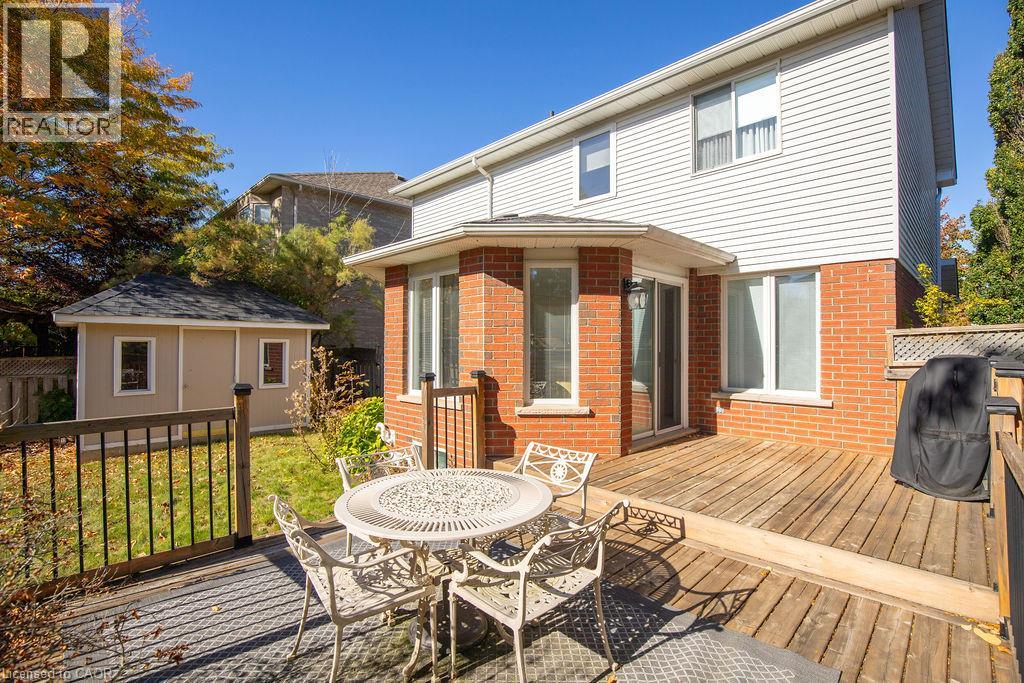 7 Falconridge Drive, Hamilton, Ontario  L9B 2P2 - Photo 12 - 40872929
