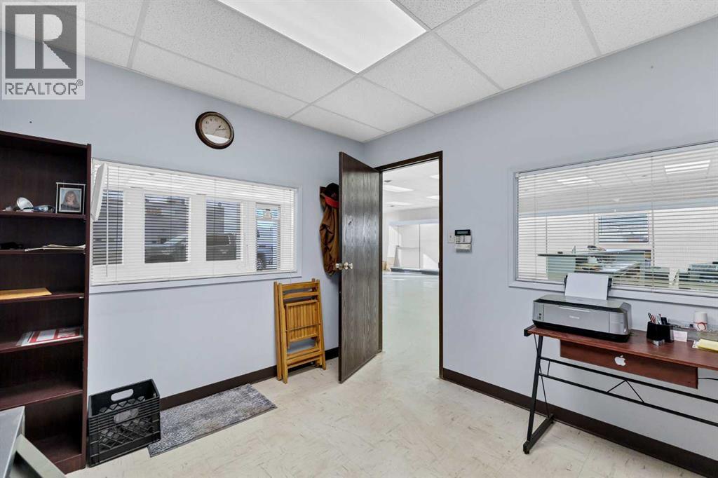 850 17 Street Sw, Medicine Hat, Alberta  T1A 4X8 - Photo 14 - A2352878