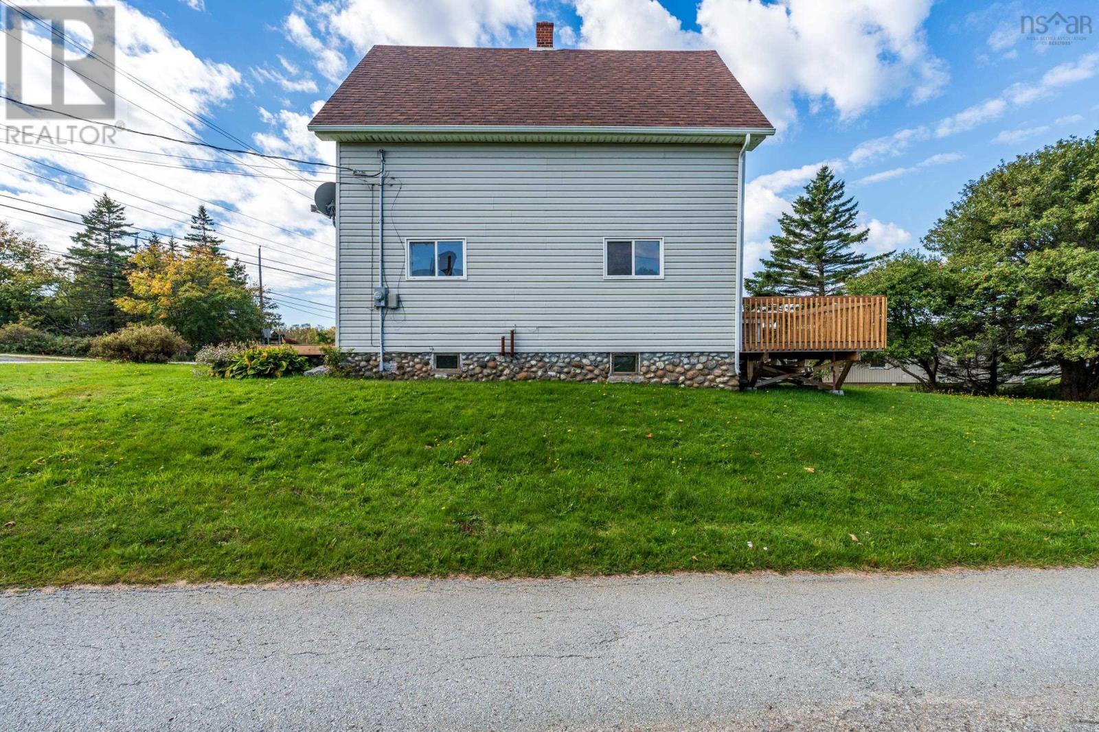 8419 Highway 1, Meteghan Centre, Nova Scotia  B0W 2K0 - Photo 34 - 202626334