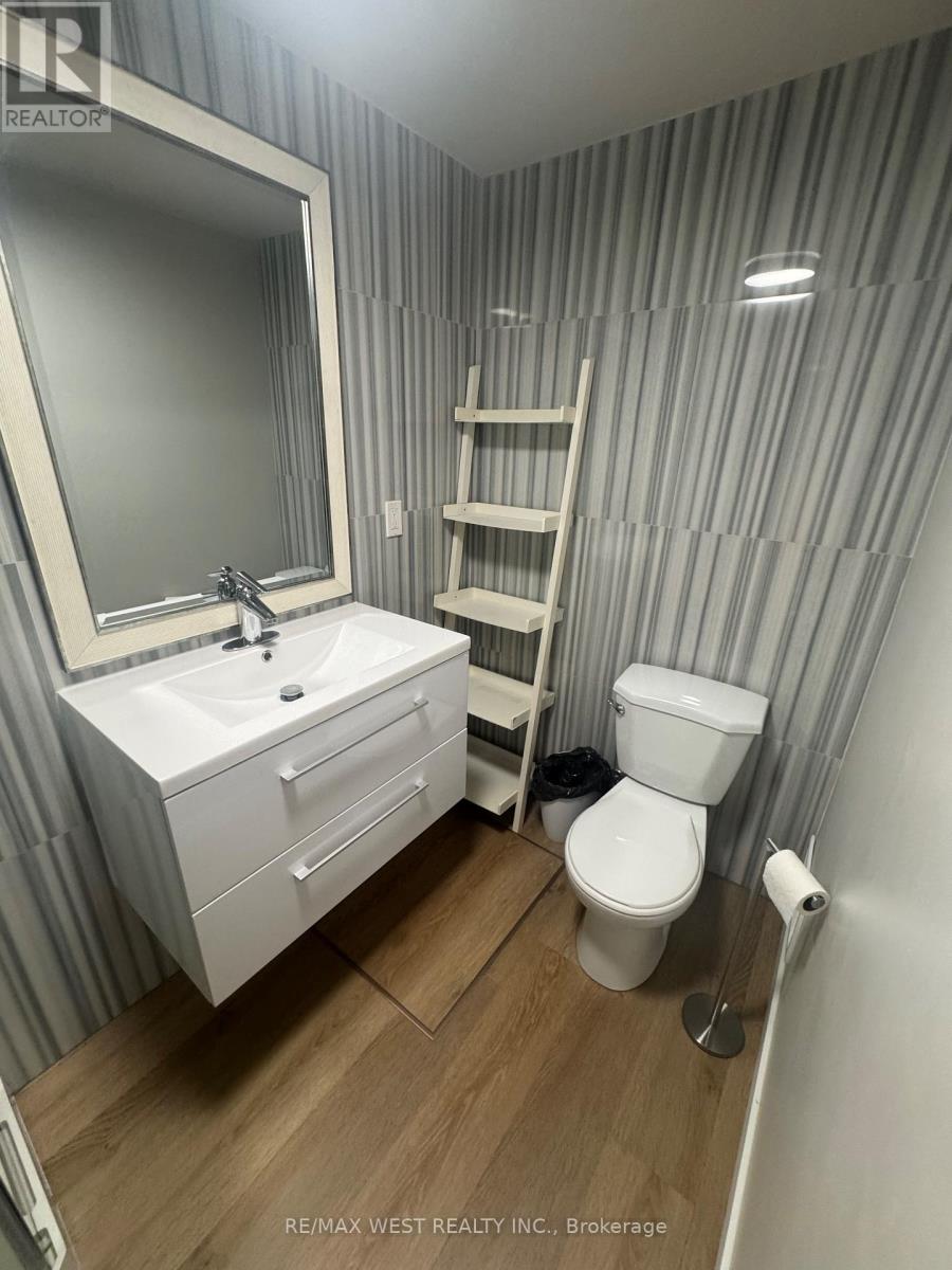B1 - 35 Lilywood Road, Toronto, Ontario  M6B 1V6 - Photo 9 - W14100212