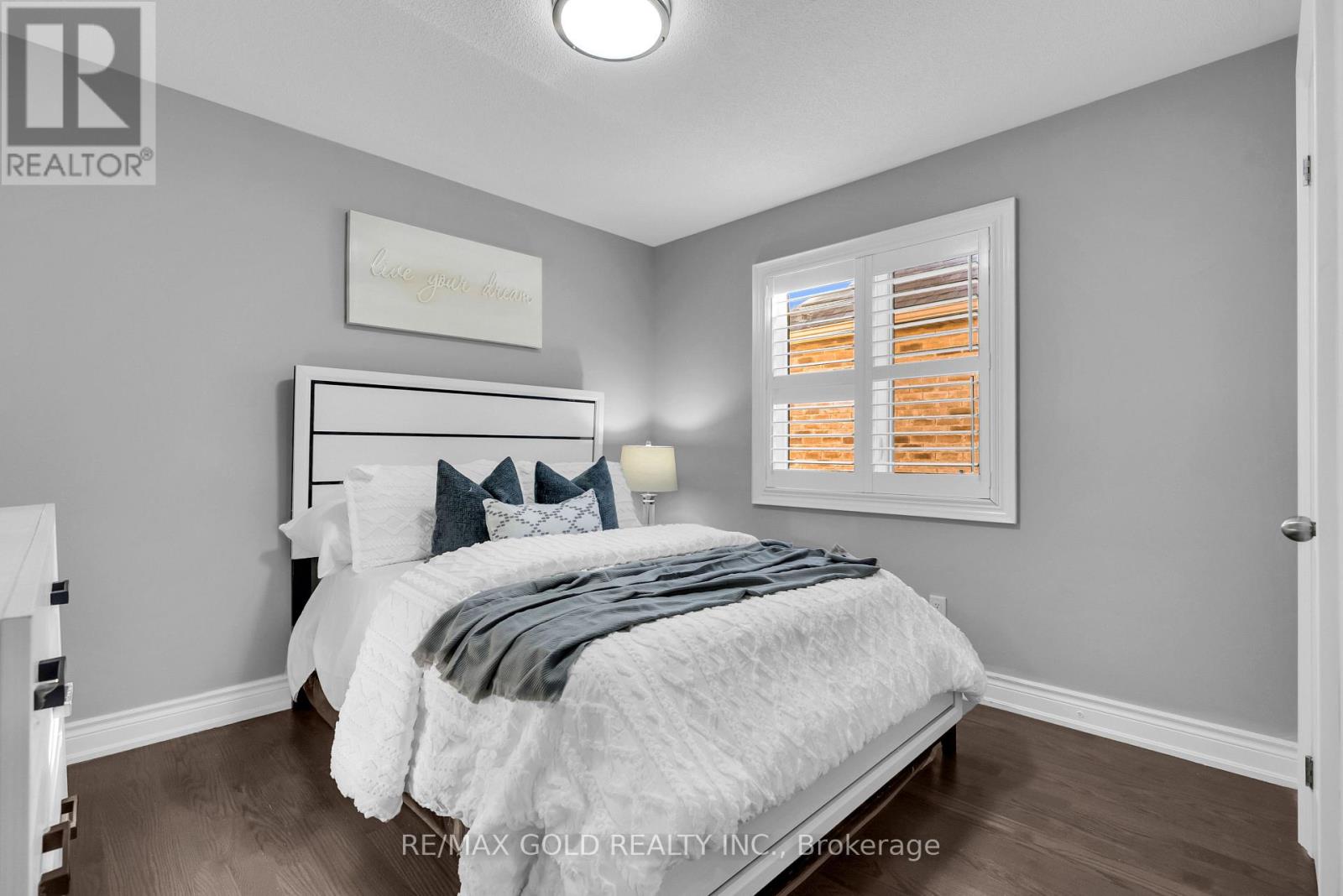 7 Vetch Street, Brampton, Ontario  L6Y 0E3 - Photo 35 - W14102372