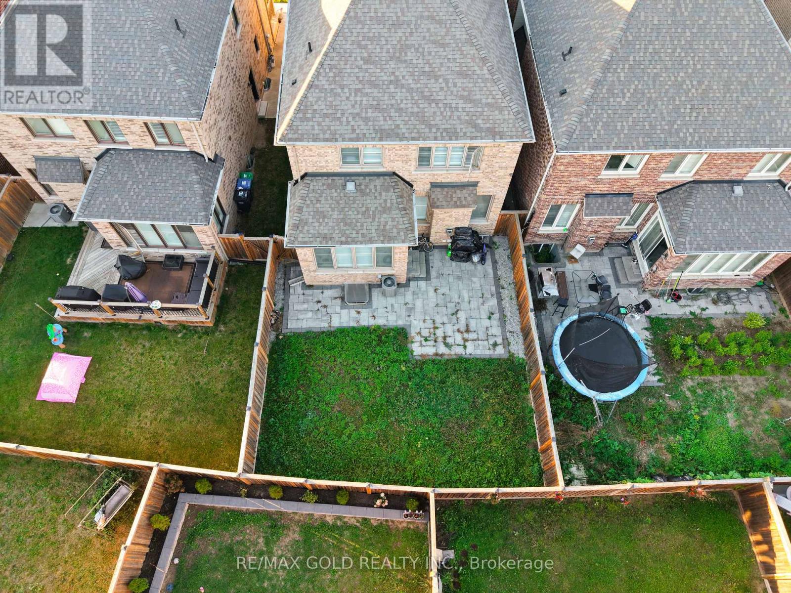 7 Vetch Street, Brampton, Ontario  L6Y 0E3 - Photo 21 - W14102372