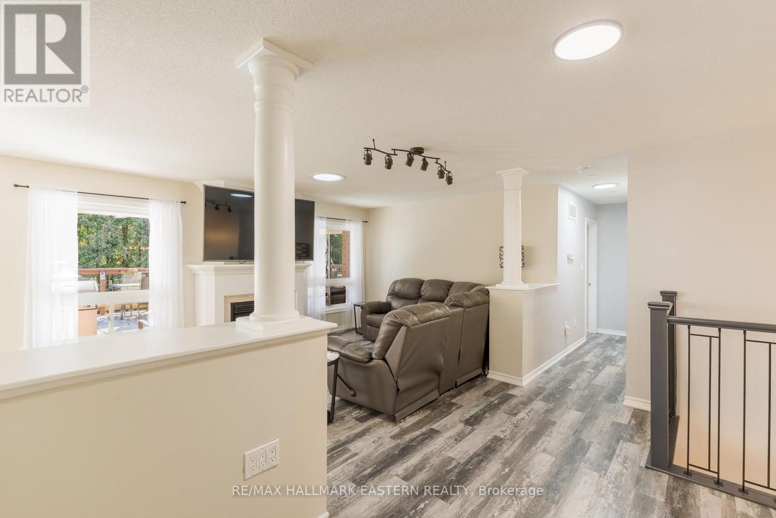10 Springbank Road, Kawartha Lakes (Omemee), Ontario  K0L 2W0 - Photo 14 - X14102772