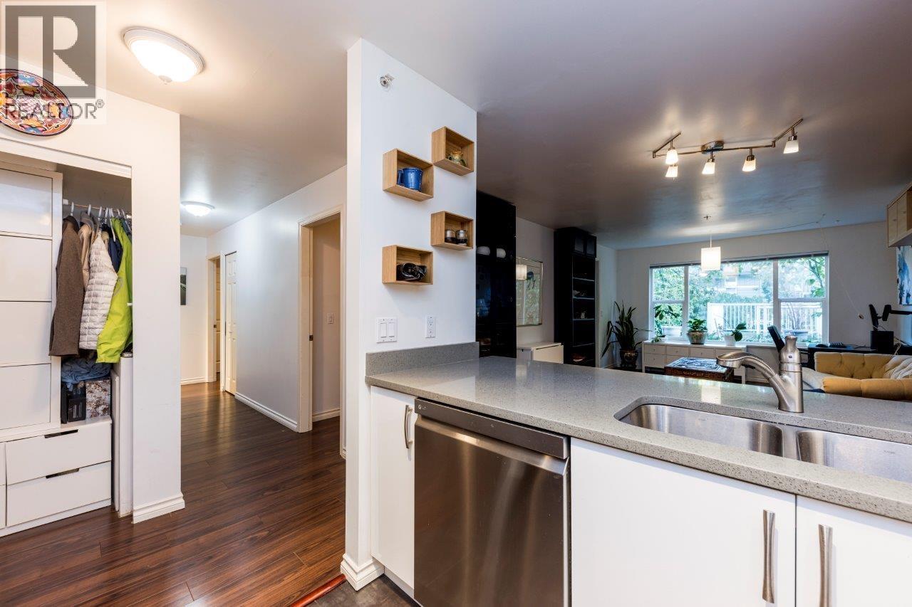 104 5281 Oakmount Crescent, Burnaby, British Columbia  V5H 4S7 - Photo 13 - R3164635