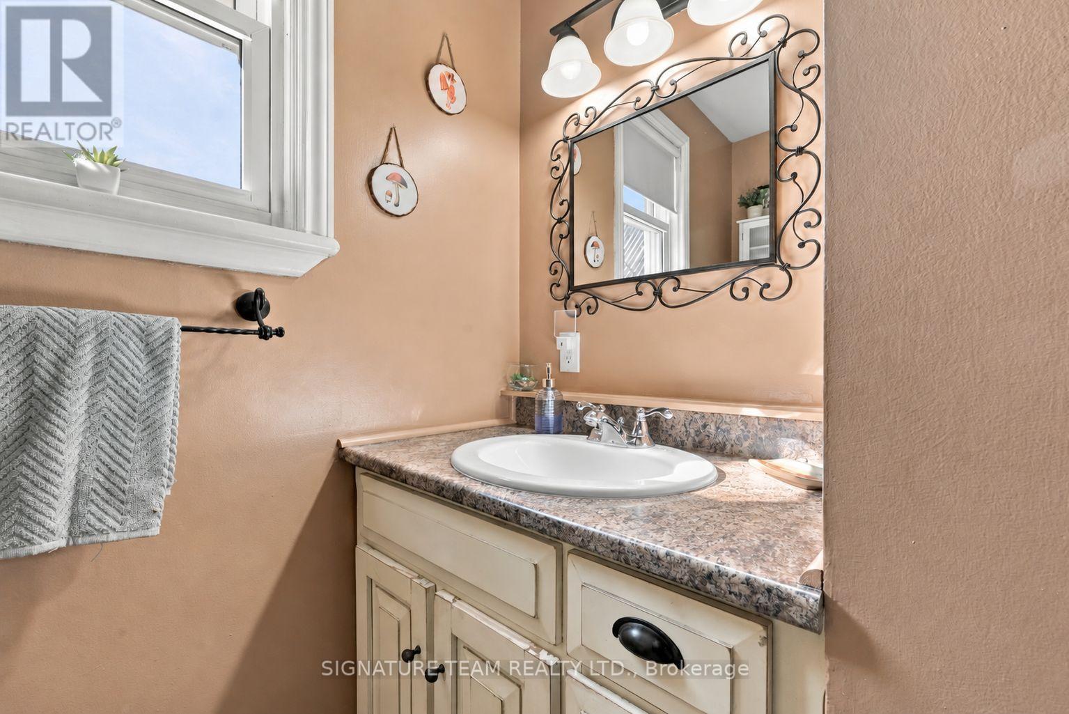 594 Hamilton Street W, Laurentian Valley, Ontario  K8A 6P1 - Photo 45 - X14101156