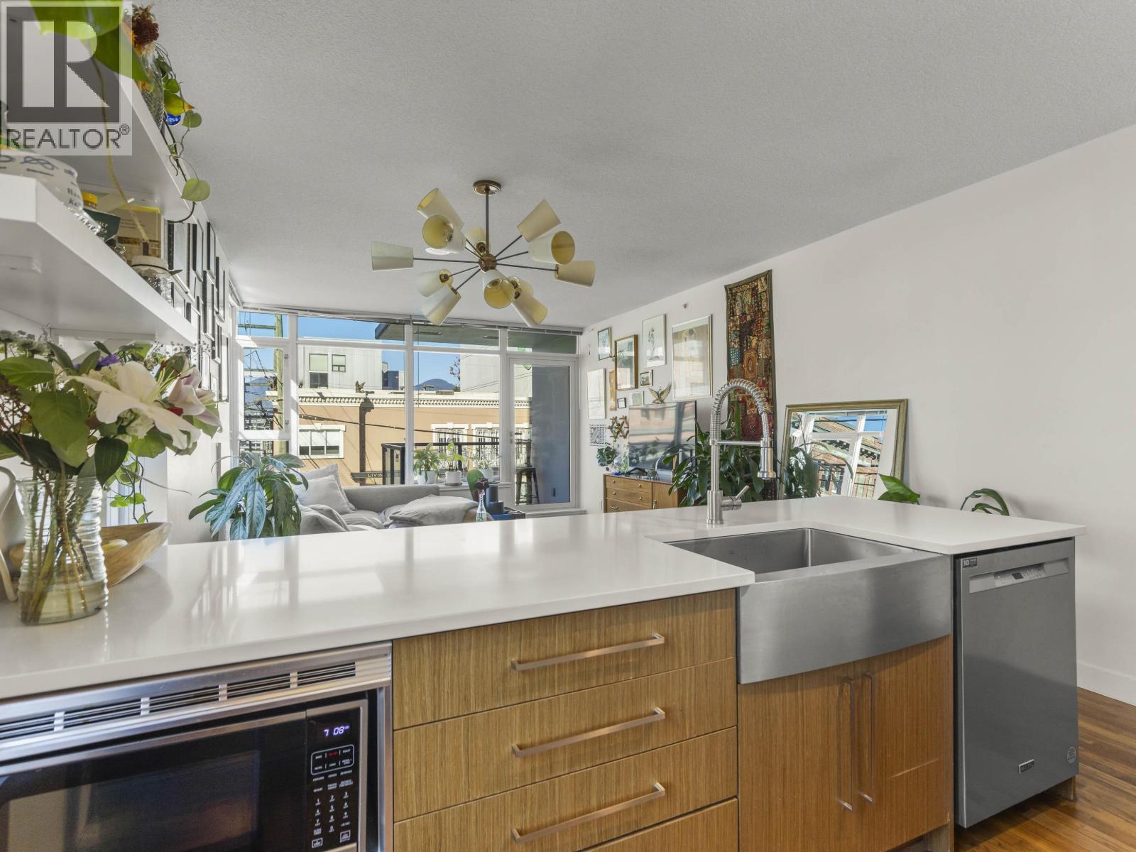 352 250 E 6th Avenue, Vancouver, British Columbia  V5T 0B7 - Photo 13 - R3177352