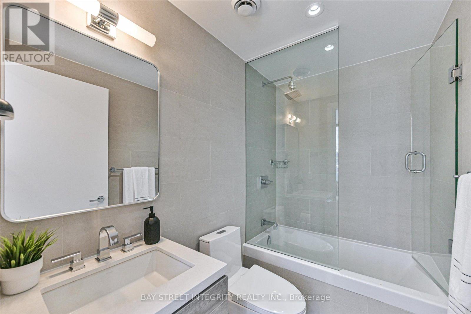 1403 - 224 King Street W, Toronto, Ontario  M5H 0A6 - Photo 18 - C14102728