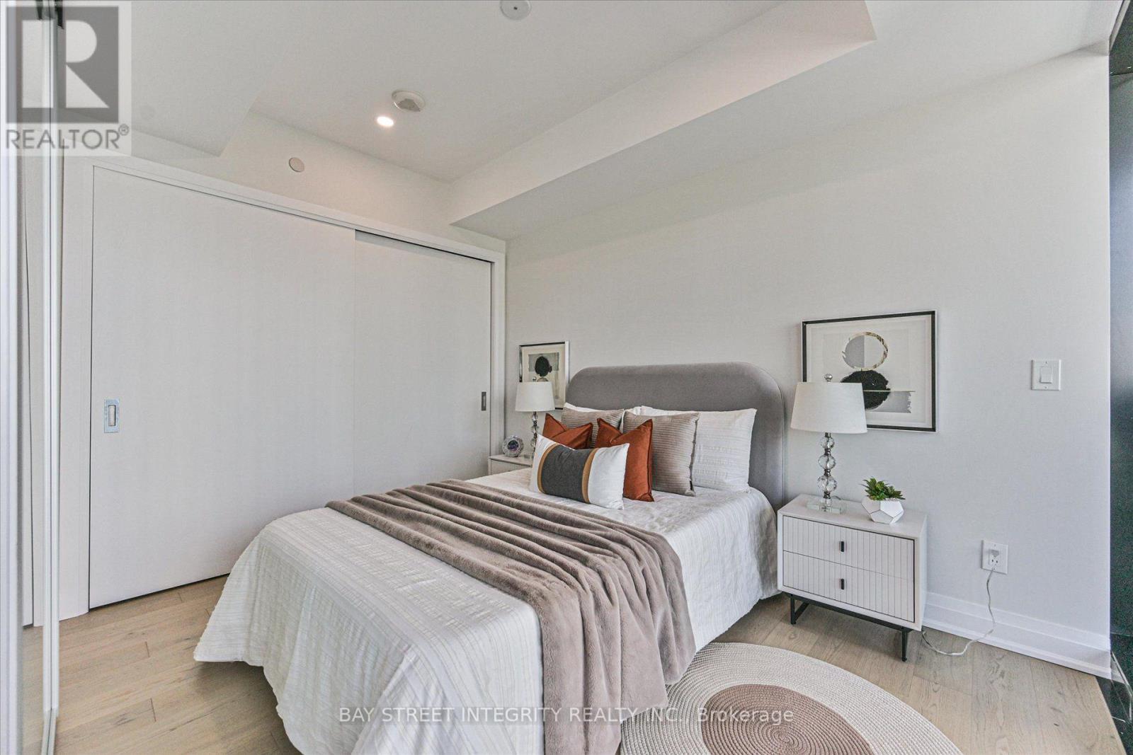 1403 - 224 King Street W, Toronto, Ontario  M5H 0A6 - Photo 19 - C14102728