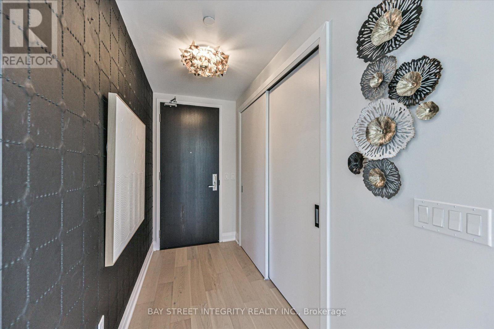 1403 - 224 King Street W, Toronto, Ontario  M5H 0A6 - Photo 23 - C14102728
