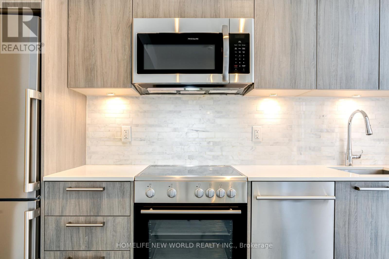 901 - 28 Wellesley Street E, Toronto, Ontario  M4Y 0C4 - Photo 18 - C14102740
