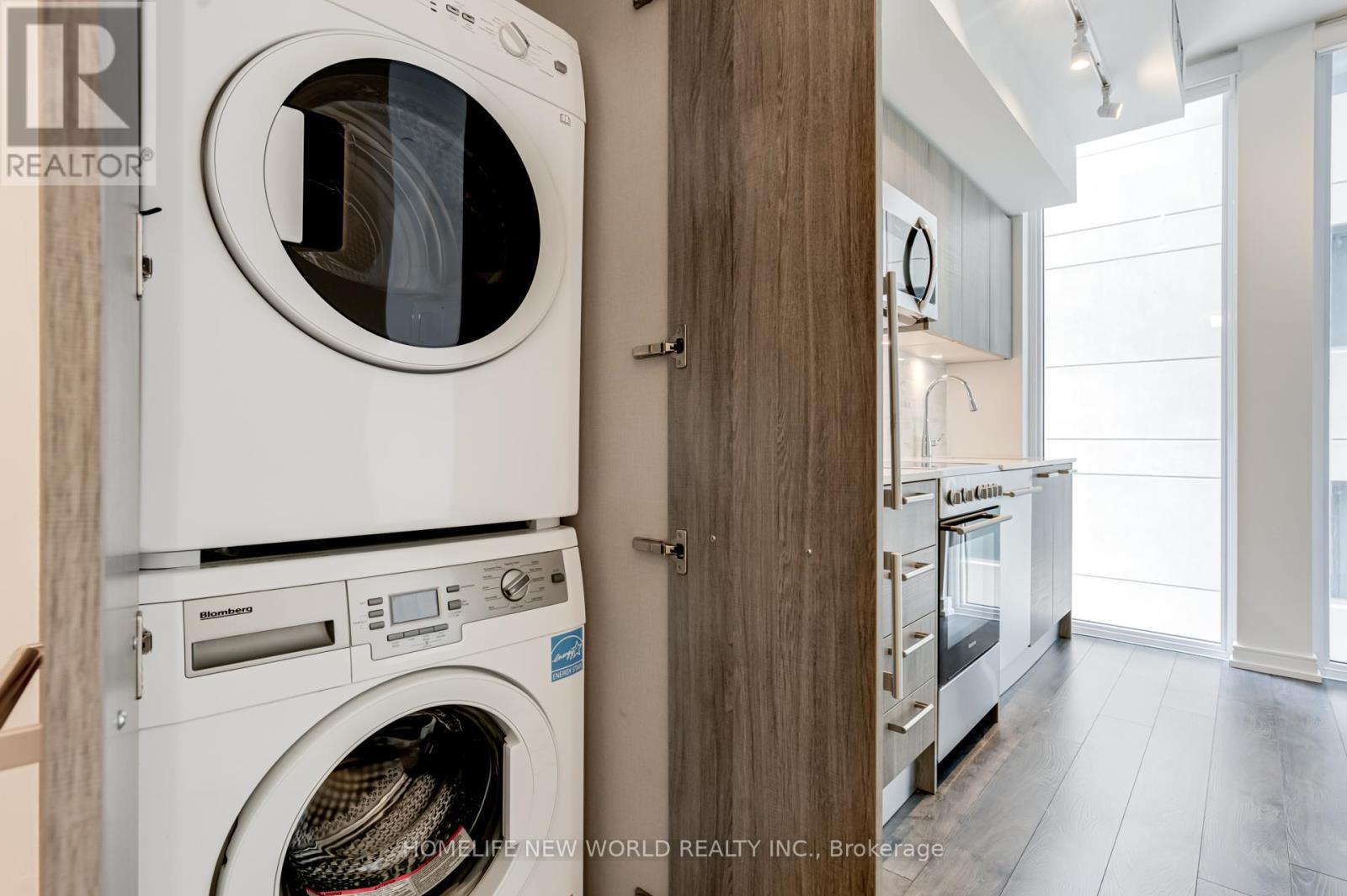 901 - 28 Wellesley Street E, Toronto, Ontario  M4Y 0C4 - Photo 22 - C14102740