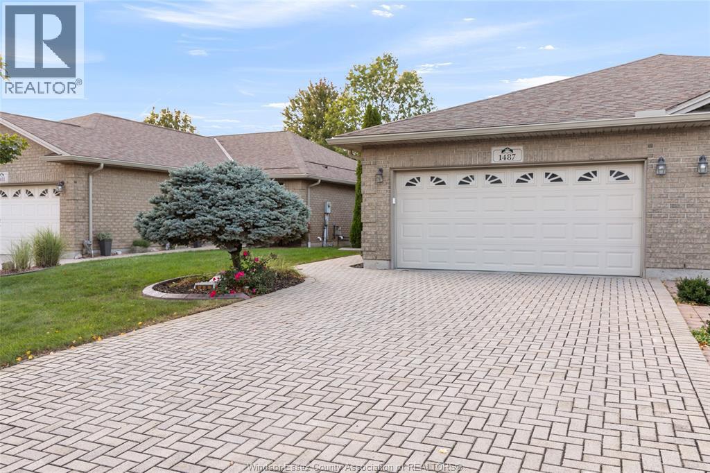 MLS# 26025906: 1487 IMPERIAL CRESCENT, Windsor, Canada