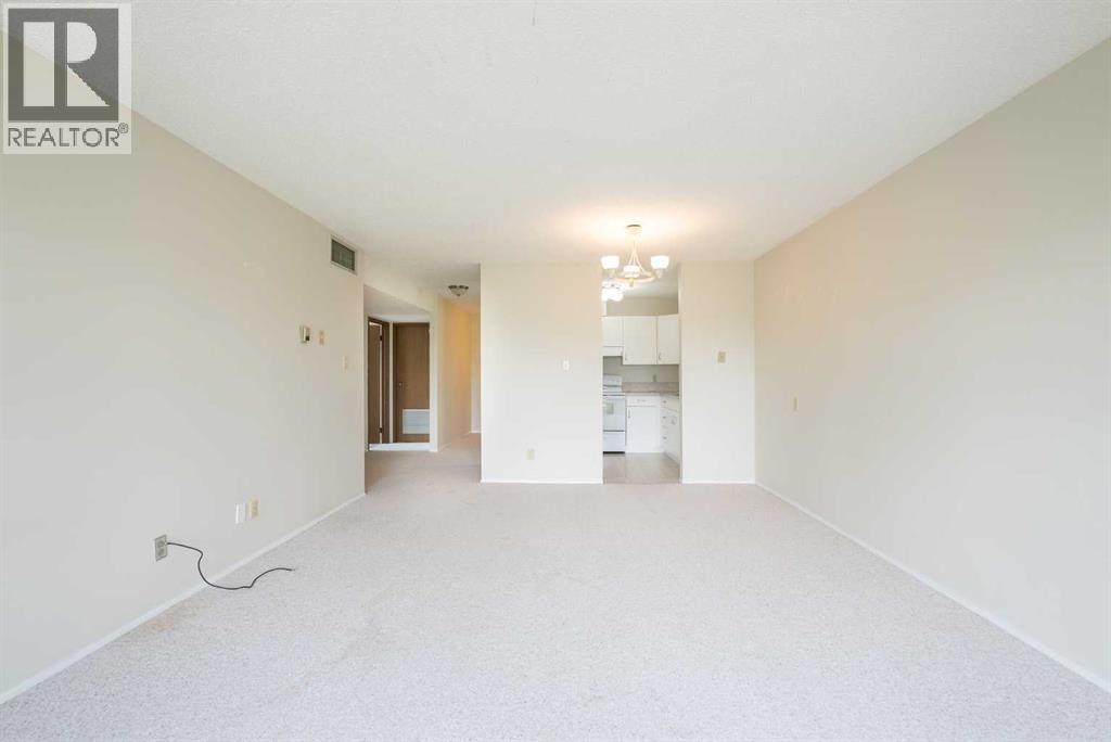 307, 65 Temple Boulevard W