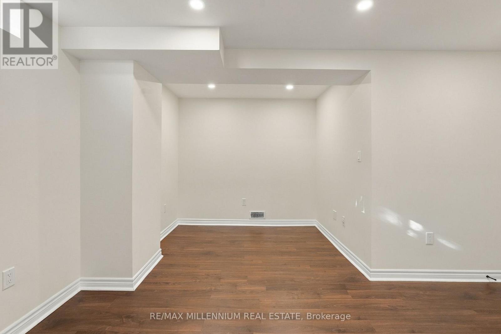2557 Canadian Street, Pickering, Ontario  L1X 0C7 - Photo 37 - E14102690