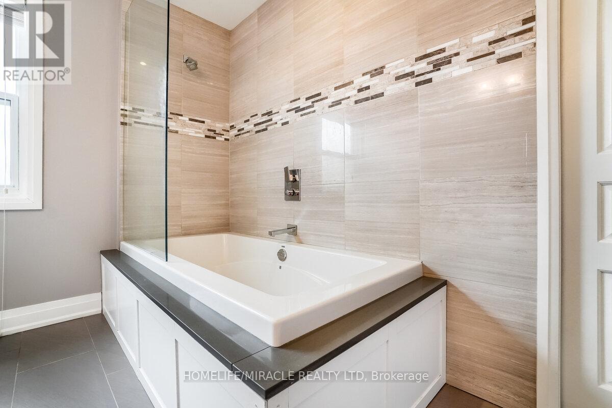 520 Gillmoss Road, Pickering, Ontario  L1W 3J4 - Photo 23 - E14102766