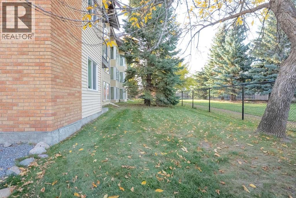307, 65 Temple Boulevard W
