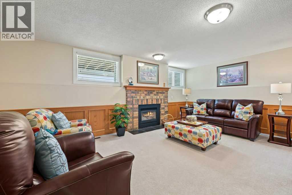 51 Douglasbank Gardens SE, Calgary, Alberta  T2Z 2C9 - Photo 24 - A2349868