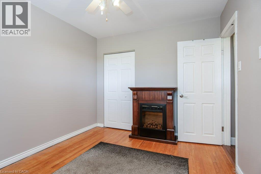 169 Schweitzer Street, Kitchener, Ontario  N2K 1C3 - Photo 23 - 40872957
