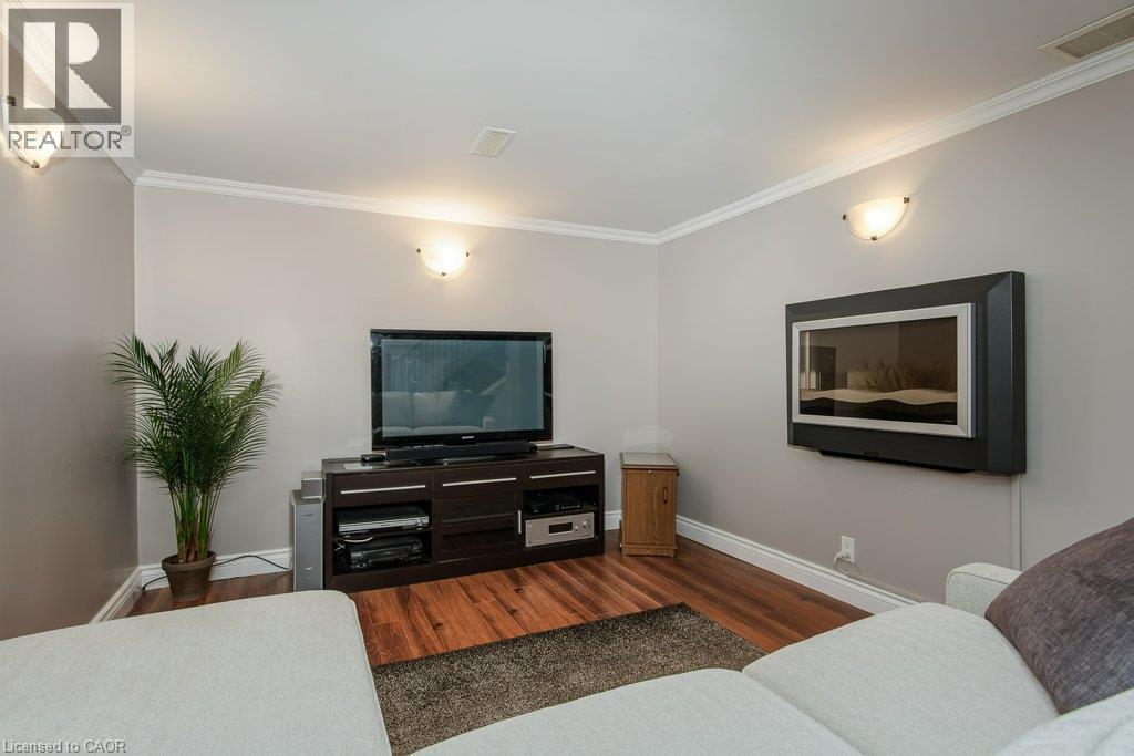 169 Schweitzer Street, Kitchener, Ontario  N2K 1C3 - Photo 24 - 40872957
