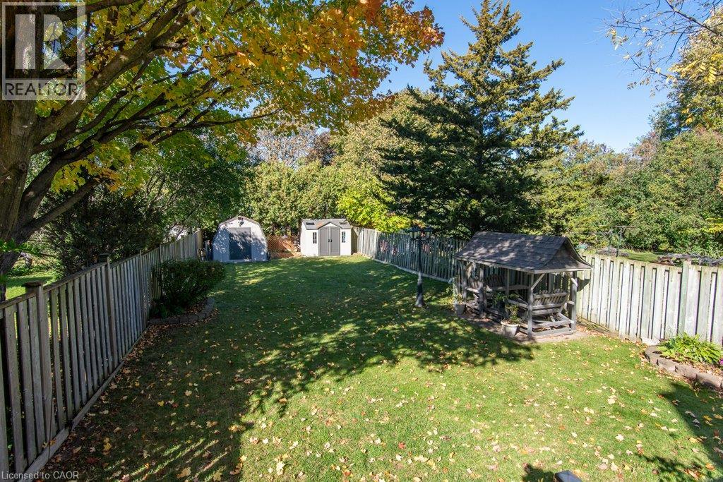 169 Schweitzer Street, Kitchener, Ontario  N2K 1C3 - Photo 31 - 40872957