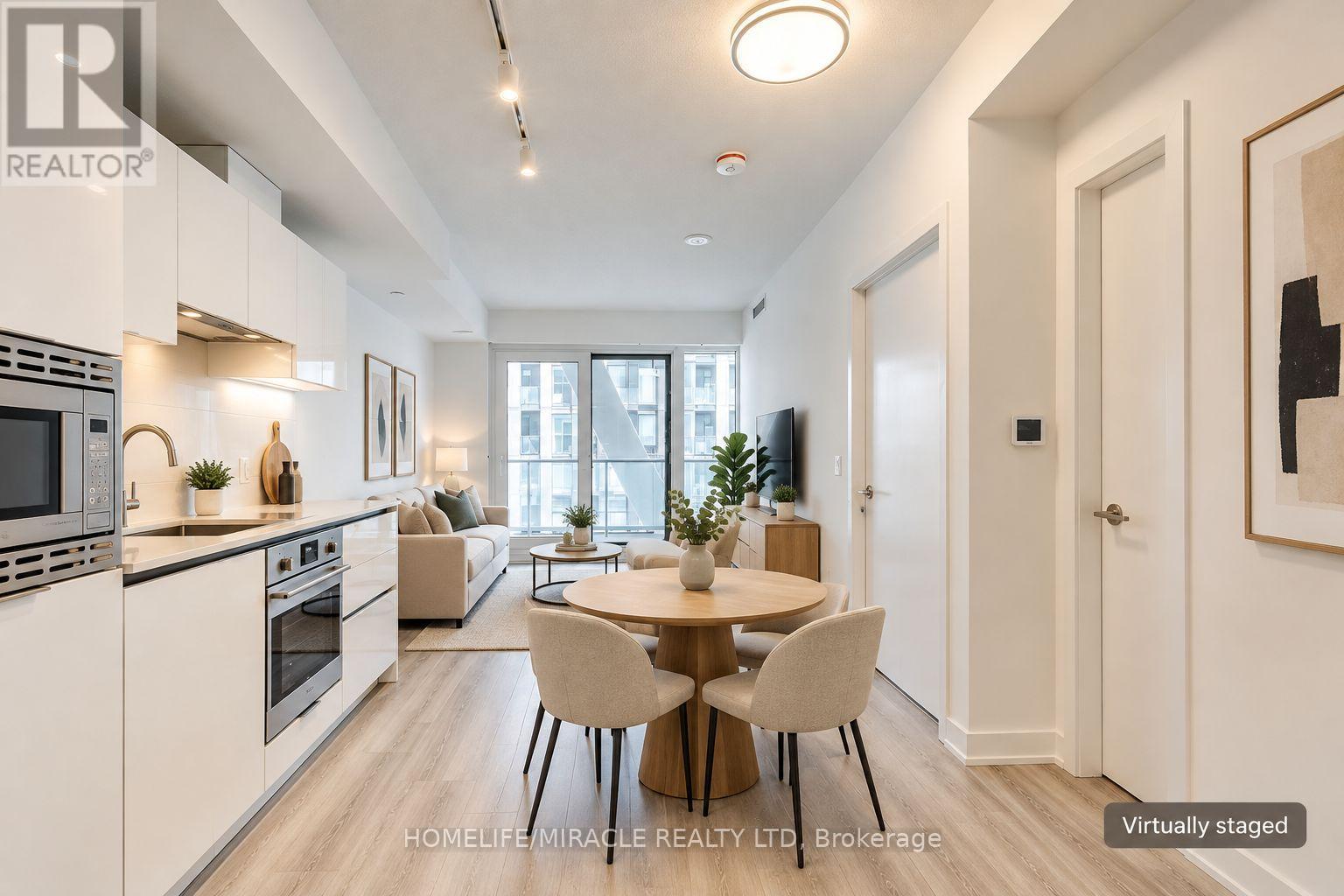 2421 - 230 Simcoe Street, Toronto, Ontario  M5T 0G7 - Photo 5 - C14099322