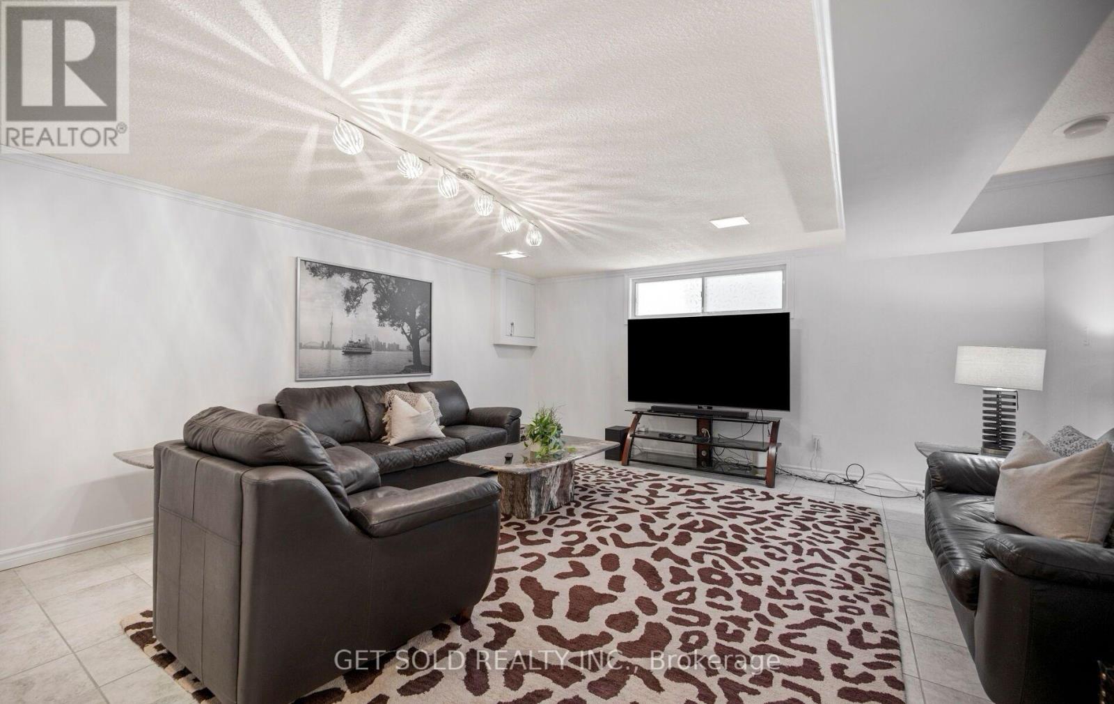 6 Marcel Road, Toronto, Ontario  M9W 1Y3 - Photo 34 - W14102648