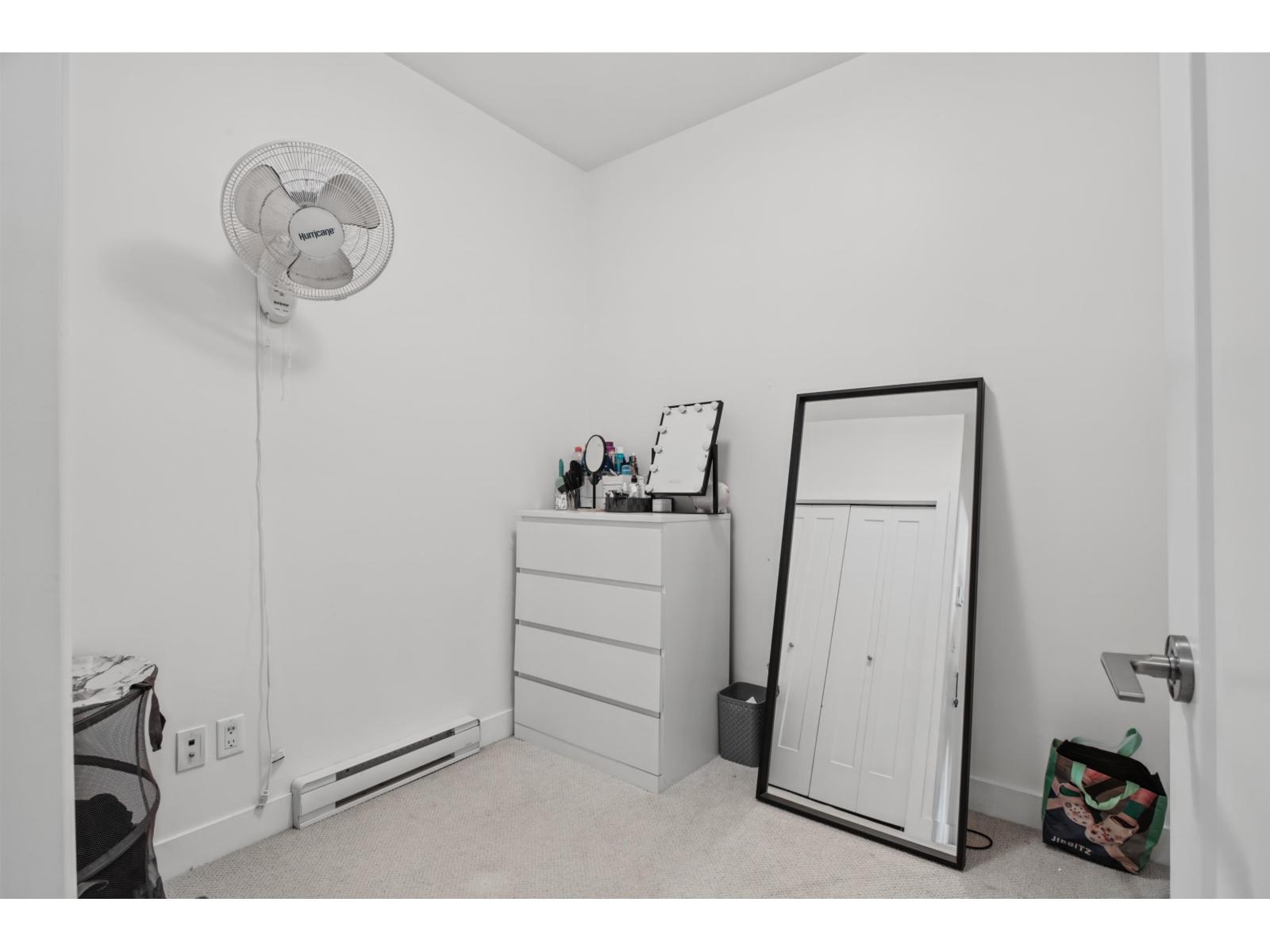 512 3080 GLADWIN ROAD