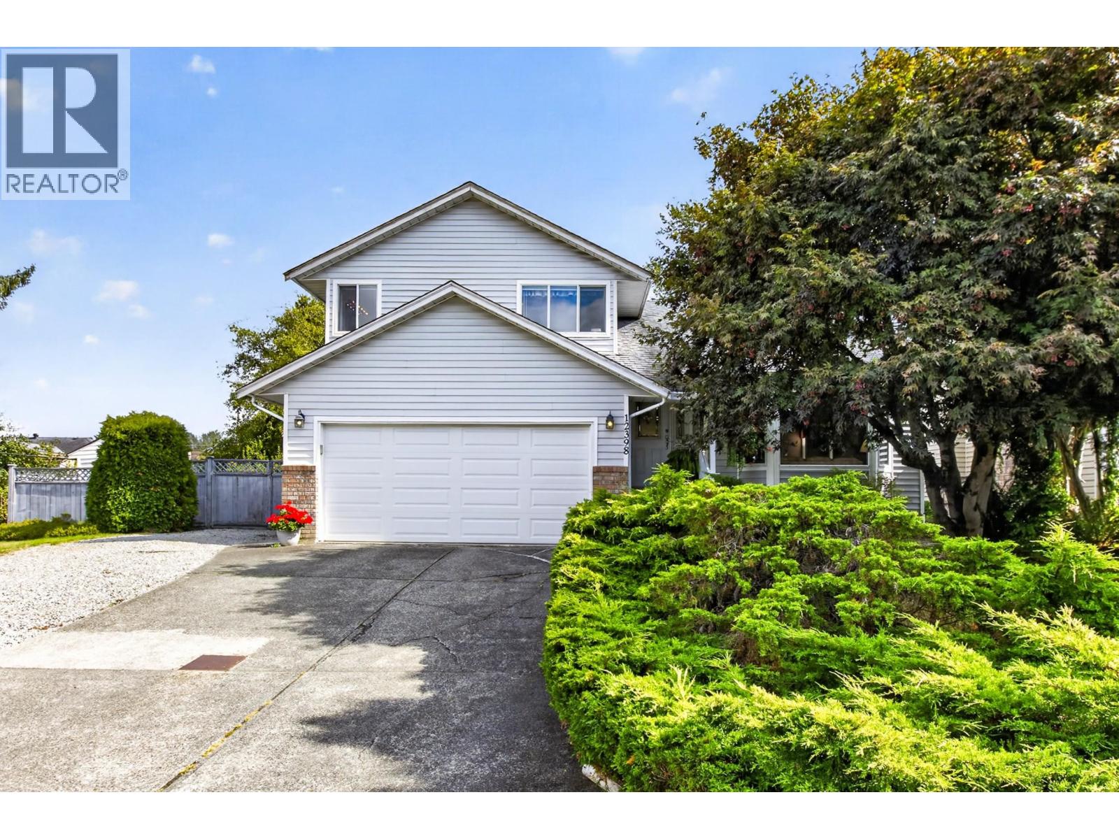 12398 233 Street, Maple Ridge, British Columbia  V2X 9X6 - Photo 2 - R3169239