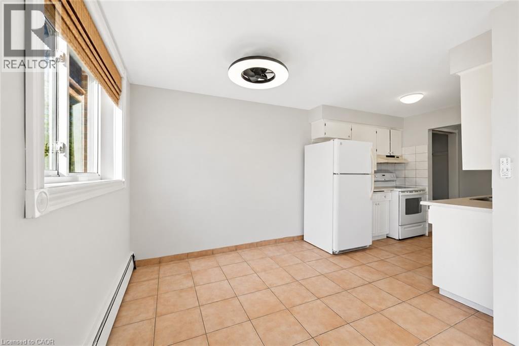 371 Dale Crescent Unit# 4, Waterloo, Ontario  N2J 3Y6 - Photo 4 - 40871213