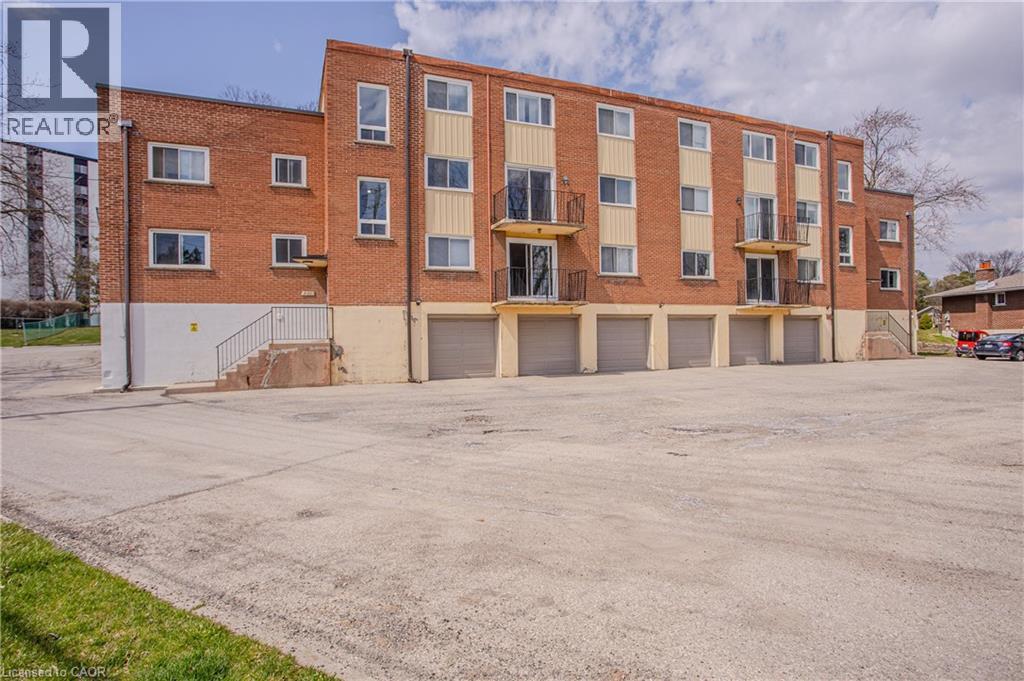 371 DALE Crescent Unit# 4, Waterloo, Ontario