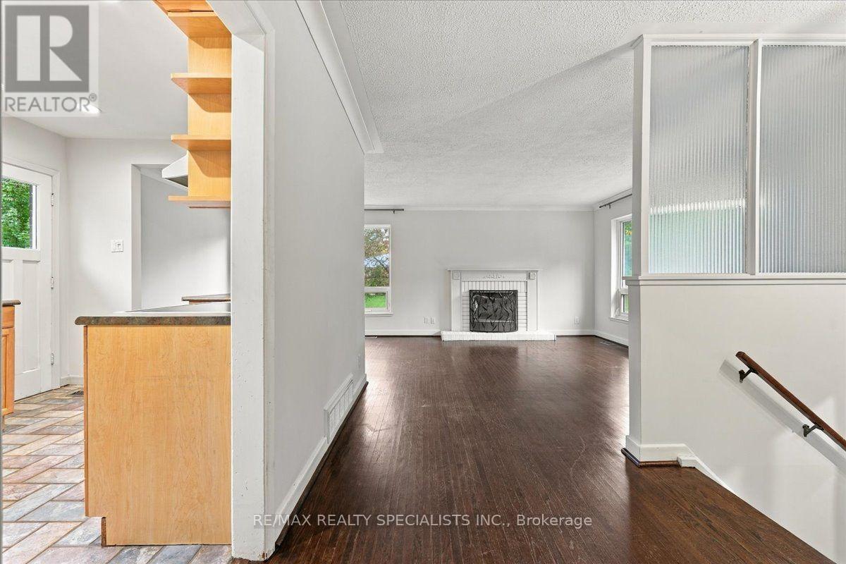 1199 Whittington Road, Mississauga, Ontario  L5J 3J8 - Photo 8 - W14092746