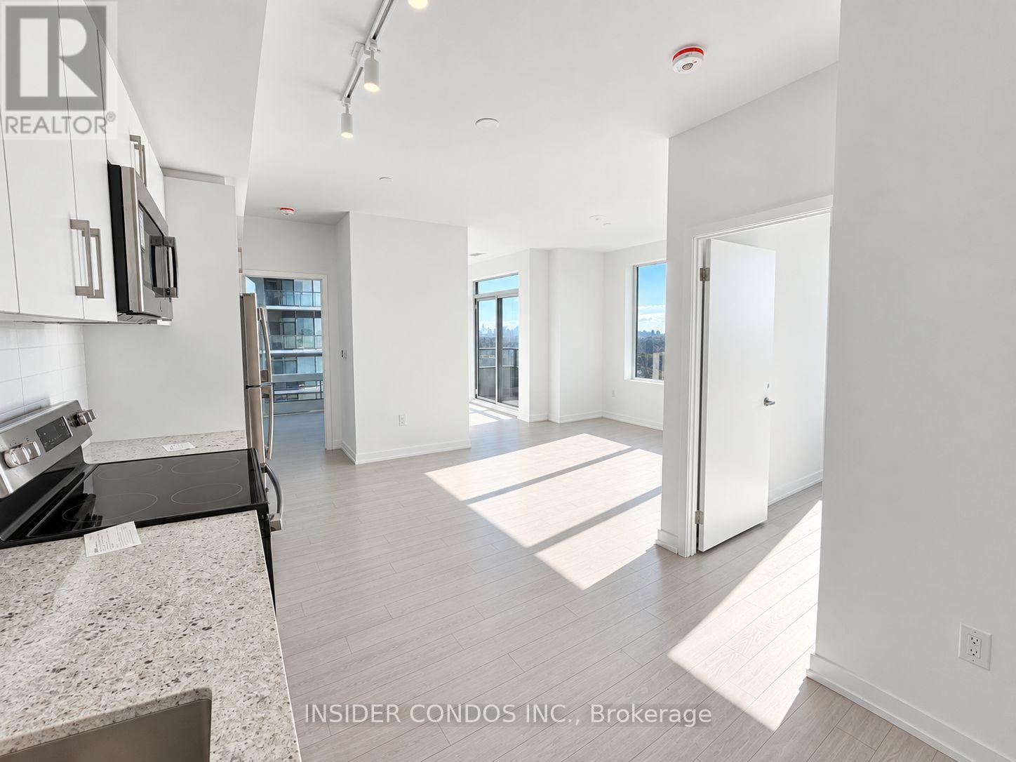 1808 - 4010 Eglinton Avenue W, Toronto, Ontario  M9A 4M2 - Photo 3 - W14088502