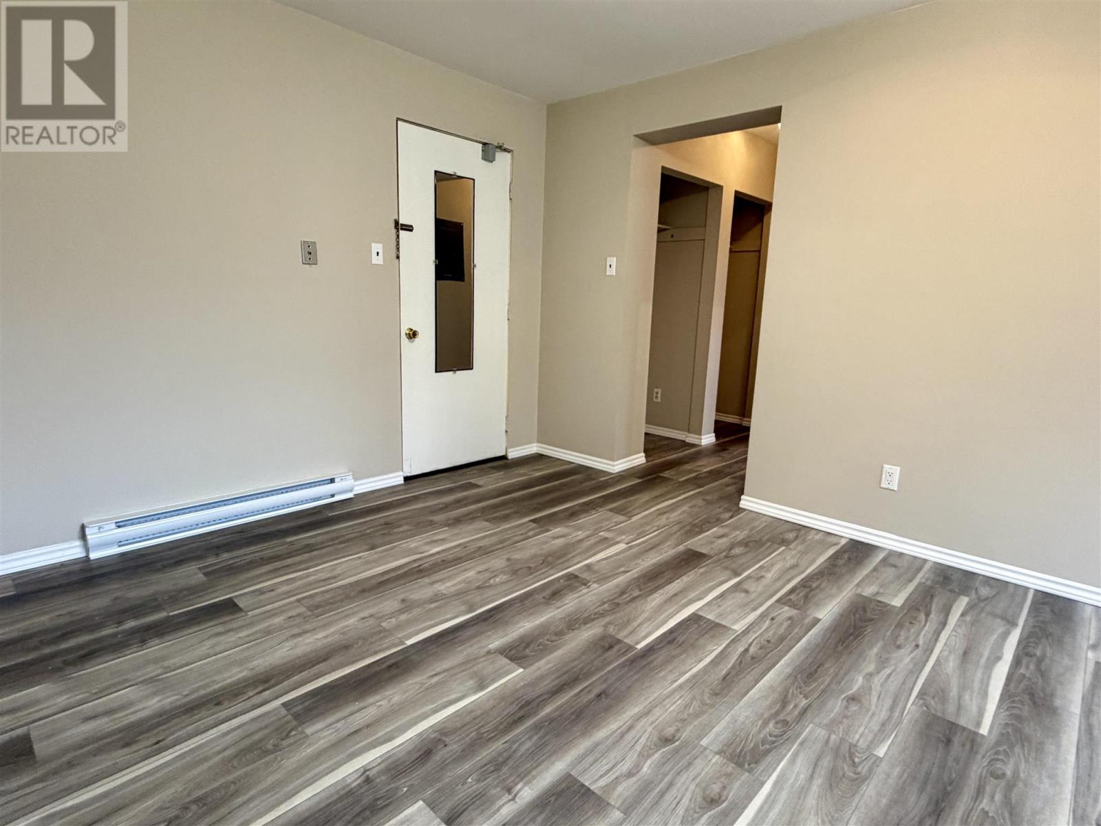 23 Mississauga Ave # 6, Elliot Lake, Ontario  P5A 1E1 - Photo 3 - SM262880