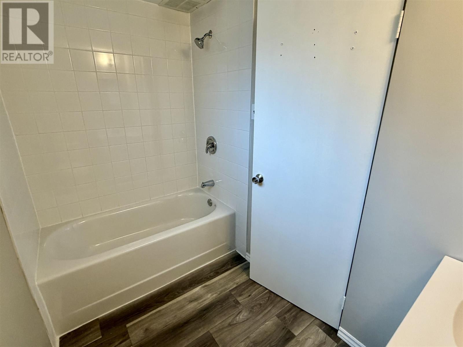 23 Mississauga Ave # 6, Elliot Lake, Ontario  P5A 1E1 - Photo 12 - SM262880