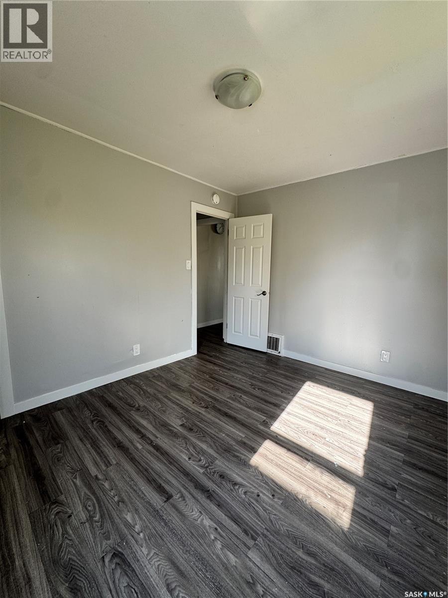 852 Retallack Street, Regina, Saskatchewan  S4T 2G8 - Photo 10 - SK051636