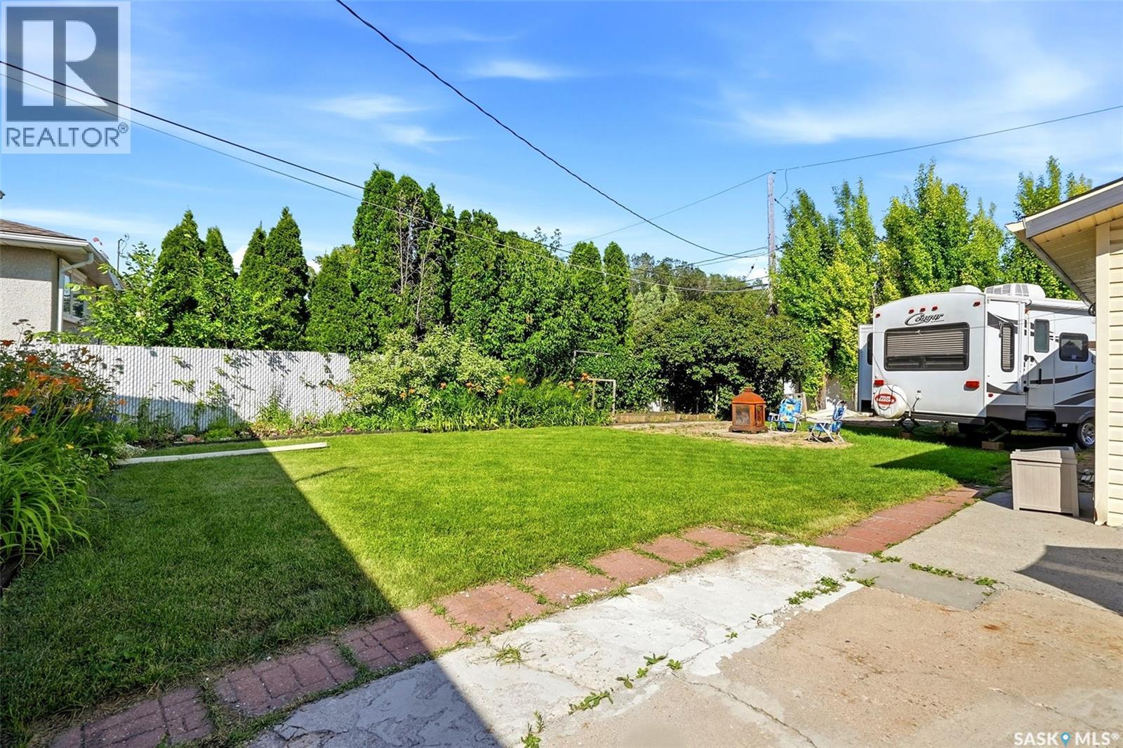 4523 England Road, Regina, Saskatchewan  S4R 4P6 - Photo 33 - SK051625