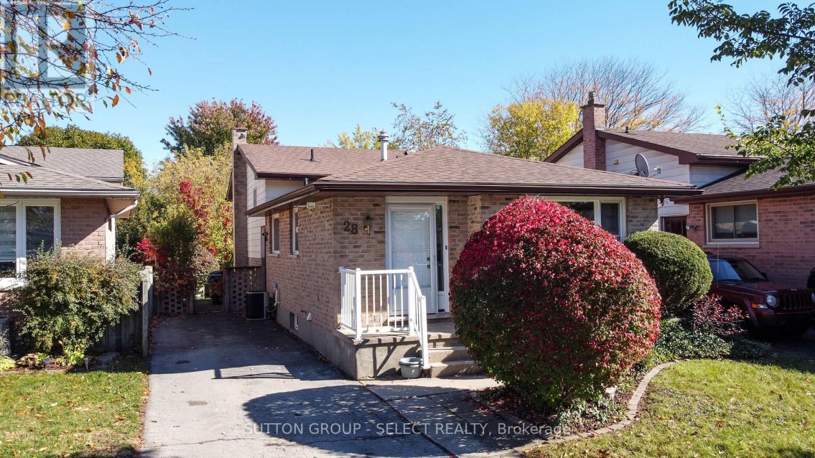 28 Corinth Court, London East, Ontario  N5Y 5A8 - Photo 1 - X14102946