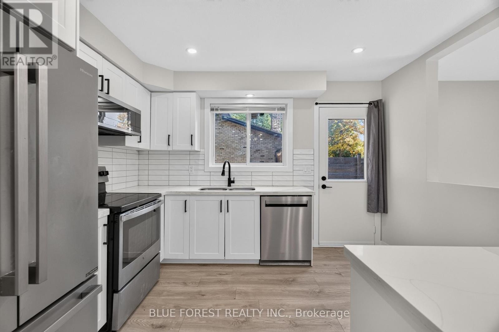 1048 Mahogany Road, London North (North P), Ontario  N6H 2W5 - Photo 10 - X14102976
