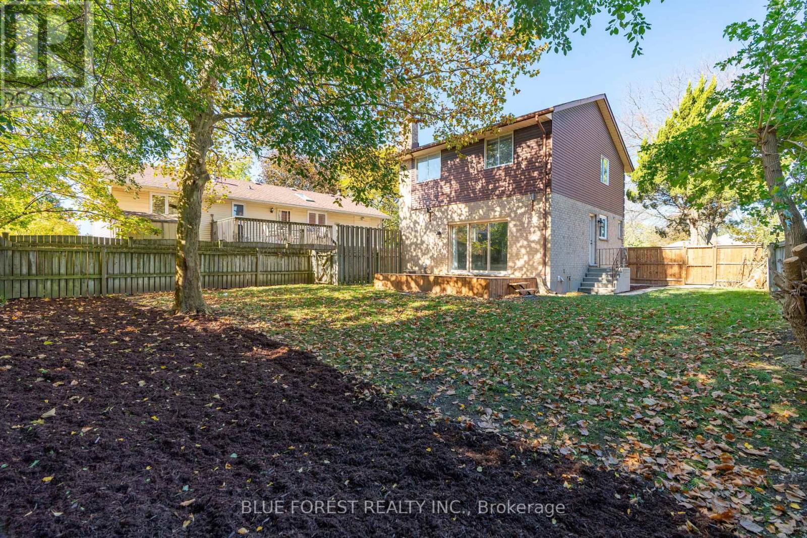 1048 Mahogany Road, London North (North P), Ontario  N6H 2W5 - Photo 36 - X14102976